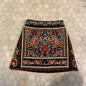 Lulus floral stitched skirt